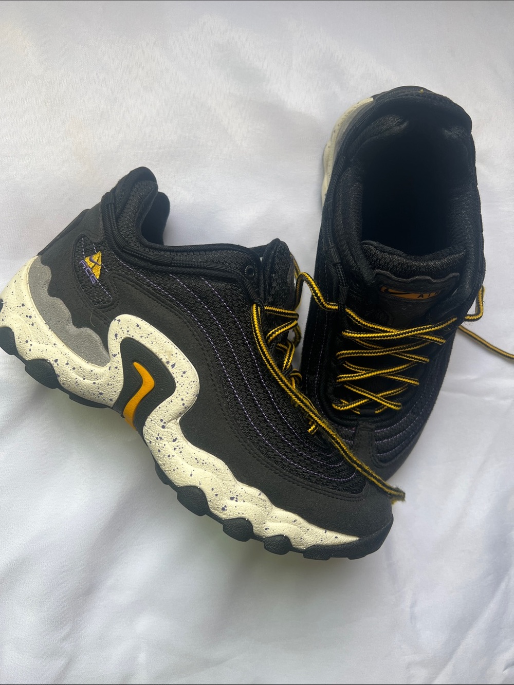 Nike Men's Air Skarn